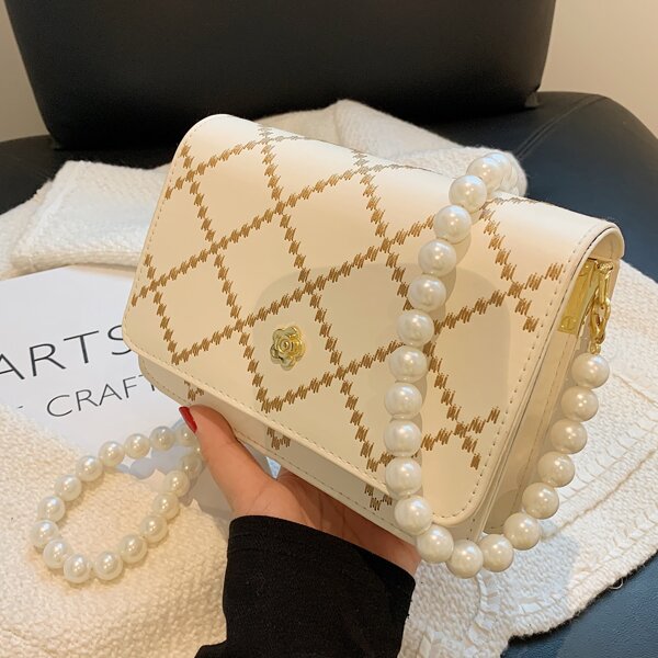 

Quilted Embossed Faux Pearls Decor Shoulder Bag, White