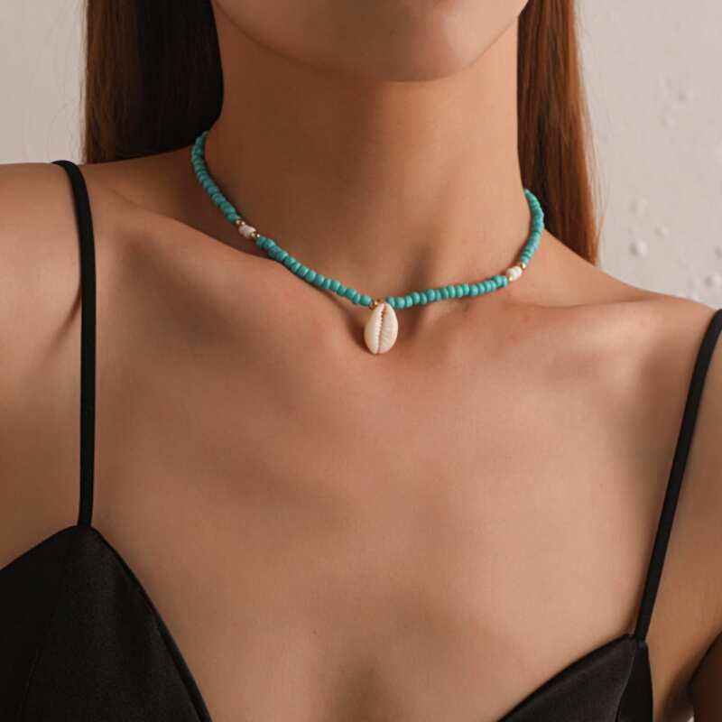

Shell Decor Beaded Necklace, Gold