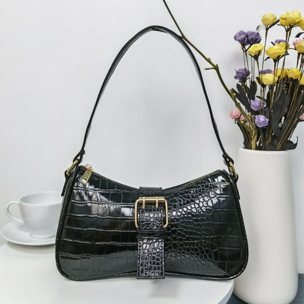 

Croc Embossed Buckle Decor Baguette Bag, Black