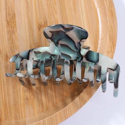 Simple Hair Claw