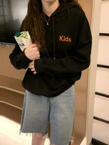 Hoodie Bahu Jatuh dengan Bordir Huruf - Hitam - View 4