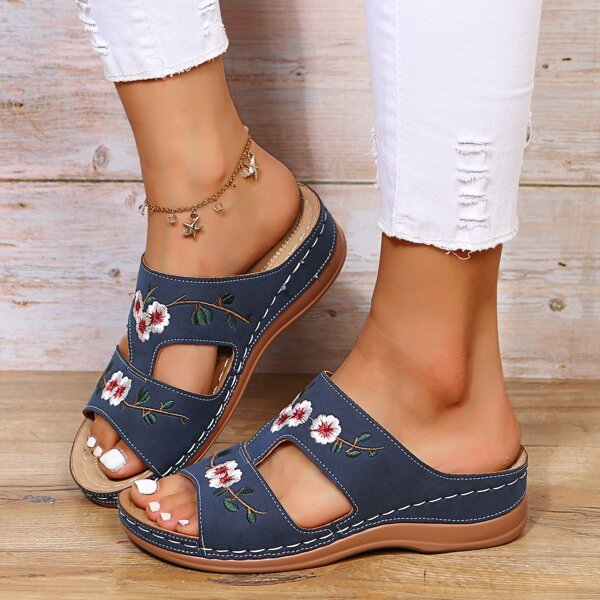 

Floral Embroidery Cut Out Wedge Sandals, Blue