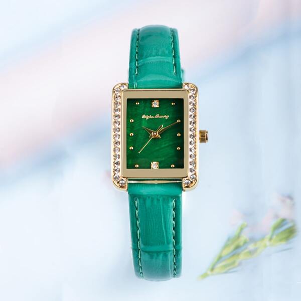 

Rhinestone Decor Rectangle Pointer Quartz Watch