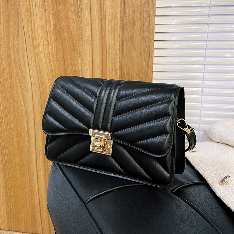 

Quilted Flap Crossbody Bag, Black