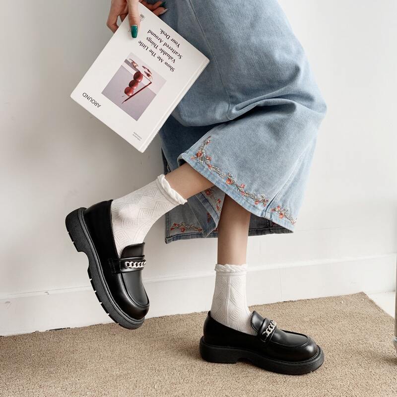 

Minimalist Chain Decor Slip-On Loafers, Black