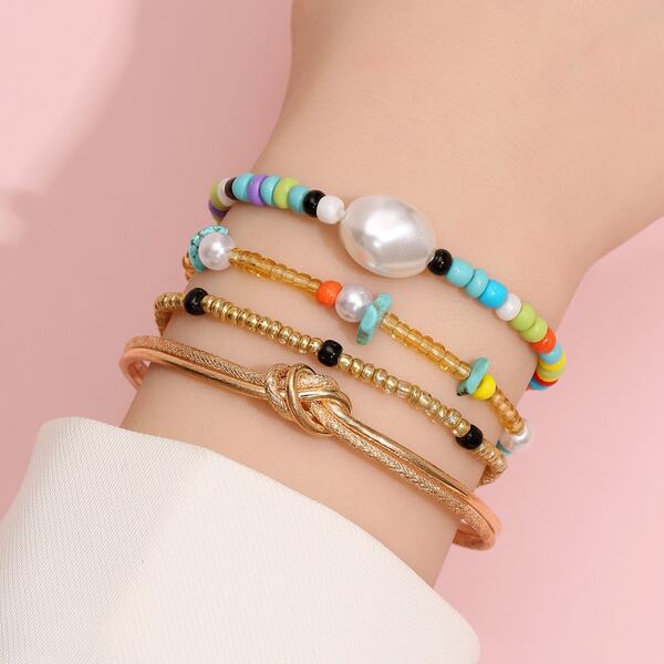 

4pcs Faux Pearl Decor Bracelet, Multicolor