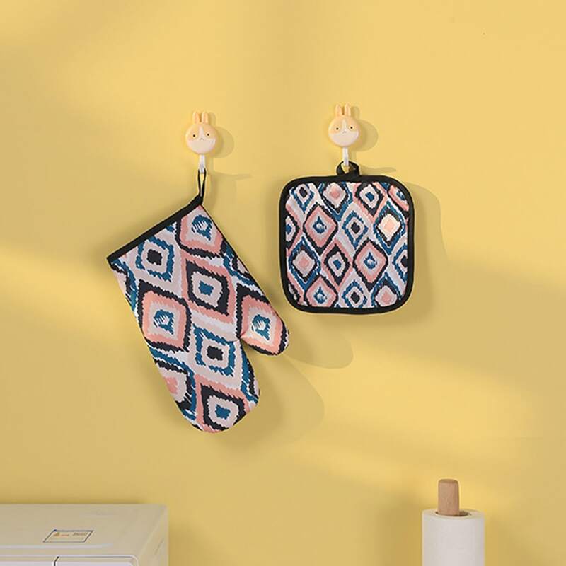 

2pcs Geometric Print Heat Insulated Pad, Multicolor