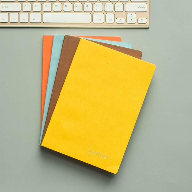 

1pc Random Color Notebook, Multicolor
