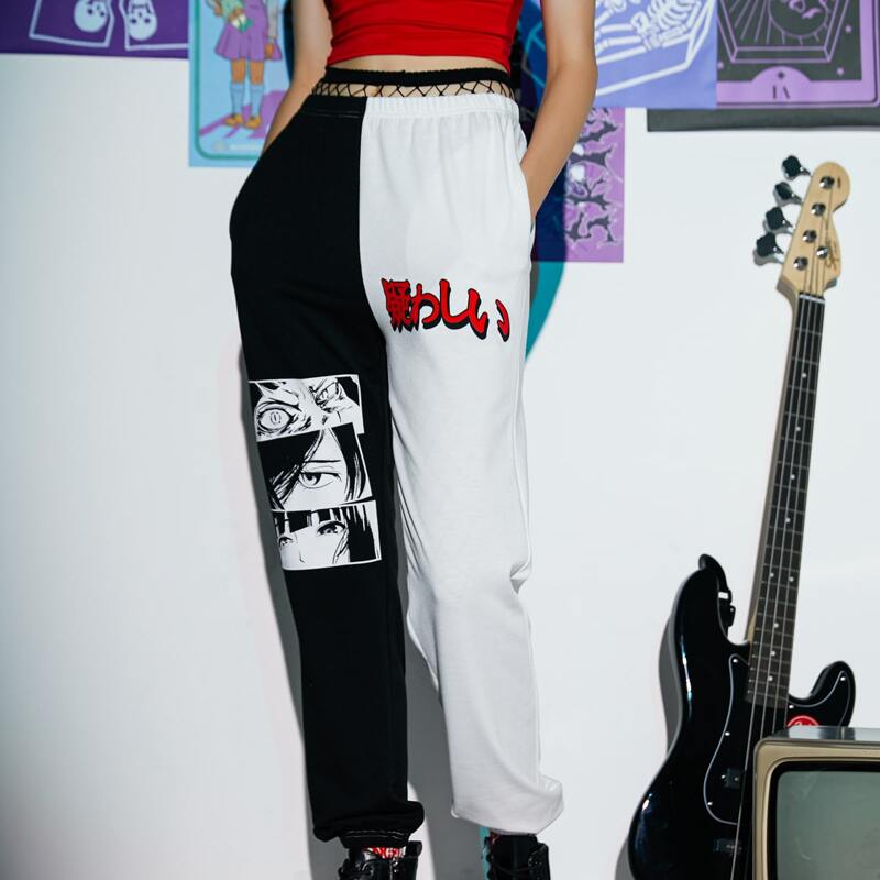 

Colorblock Figure Graphic Sweatpants, Black and white
