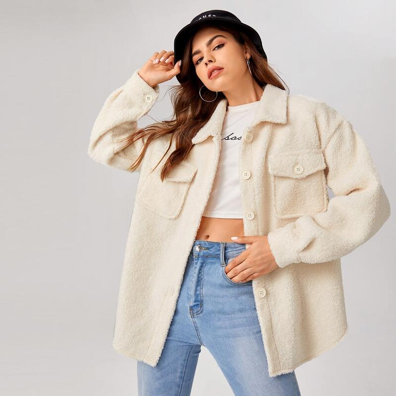 

Pocket Front Teddy Coat, Beige