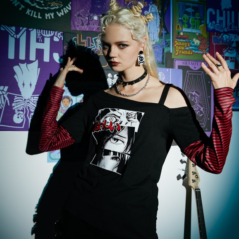 

Altspo Striped Sleeve Figure Graphic Tee, Multicolor
