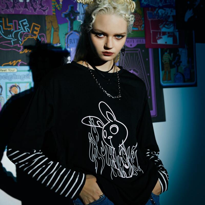 

2 In 1 Striped Sleeve Cartoon Graphic Tee, Black
