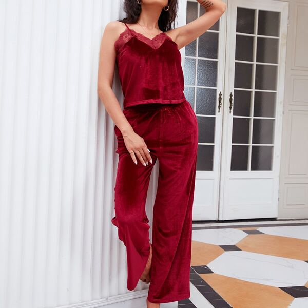 

Contrast Lace Velvet Cami Top And Pants Pajama Set, Burgundy
