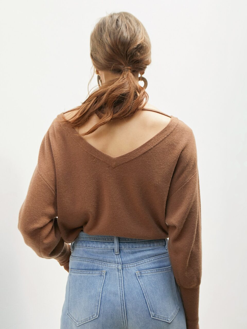 CASHMERE CUT-OUT GIGOT SLEEVE SWEATER