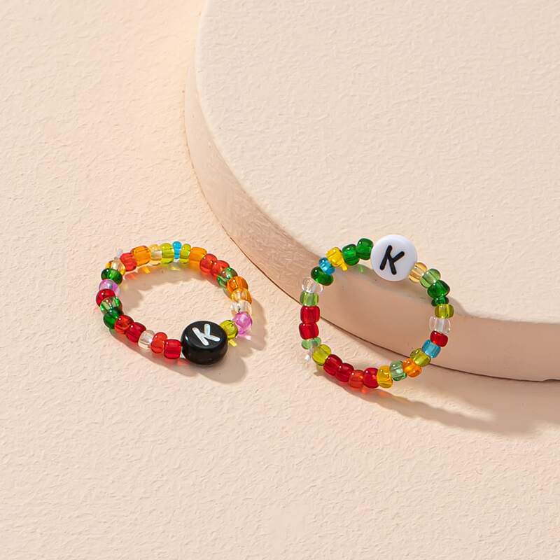 

2pcs Letter Graphic Beaded Ring, Multicolor