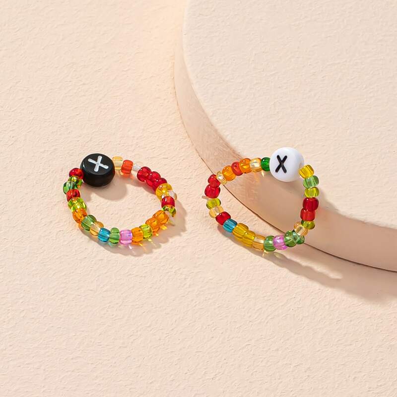 

2pcs Letter Graphic Beaded Ring, Multicolor