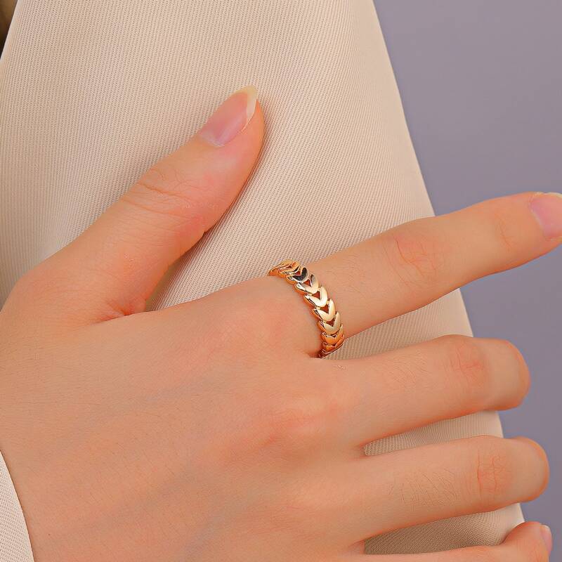 

Leaf Design Ring, Gold