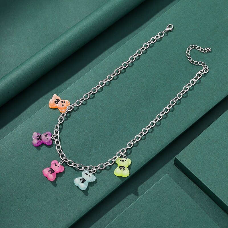

Bear Decor Chain Necklace, Silver