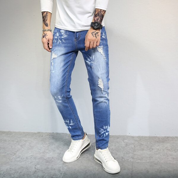 

Men Ripped Frayed Cat Scratch Bleach Wash Skinny Jeans, Light wash