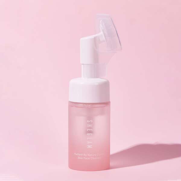 

Radiant By Nature Combo Skin Face Cleanser 100ml, Coral pink
