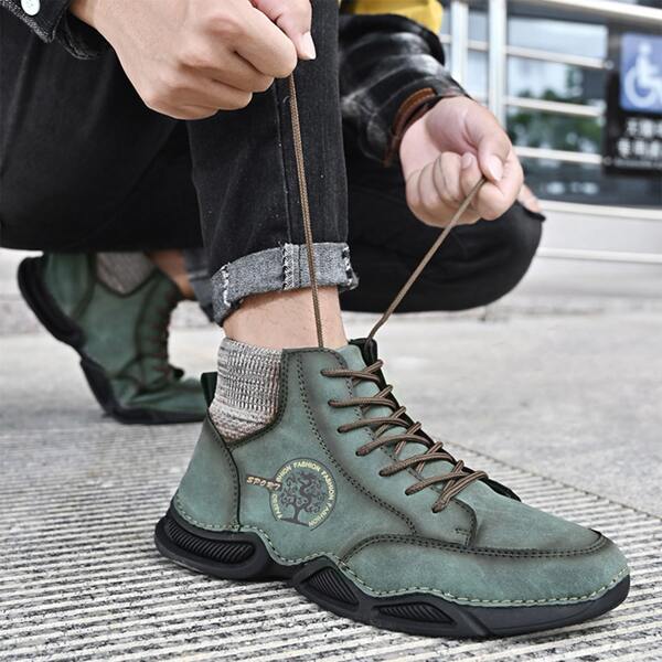 

Men Letter Graphic Trim Lace-up Boots, Green