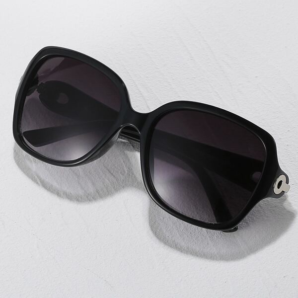 

Tinted Lens Sunglasses