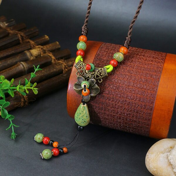 

Flower Decor Necklace, Multicolor