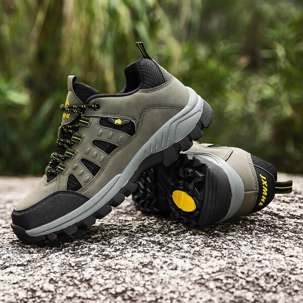 Men Lace-up Front Low Top Sneakers, Army green