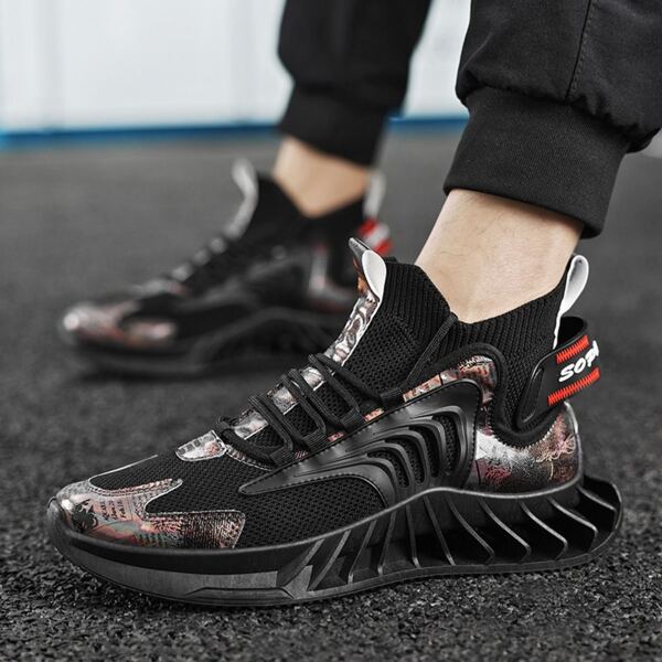 

Men Colorblock Graphic Breathable Running Shoes, Black