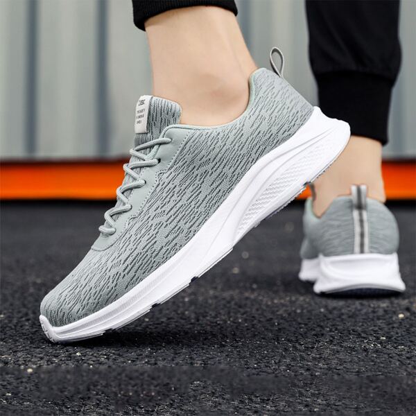 

Men Minimalist Lace Front Sneakers, Grey