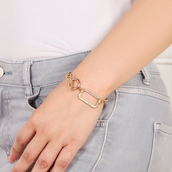

1pc Minimalist Bracelet, Gold