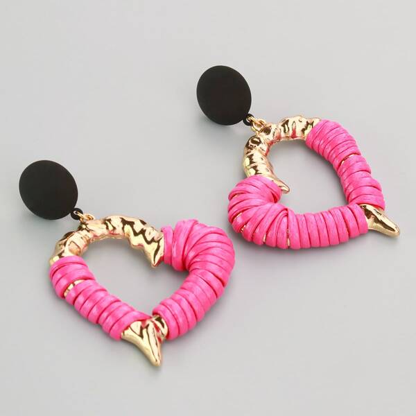 

Heart Decor Drop Earrings, Pink