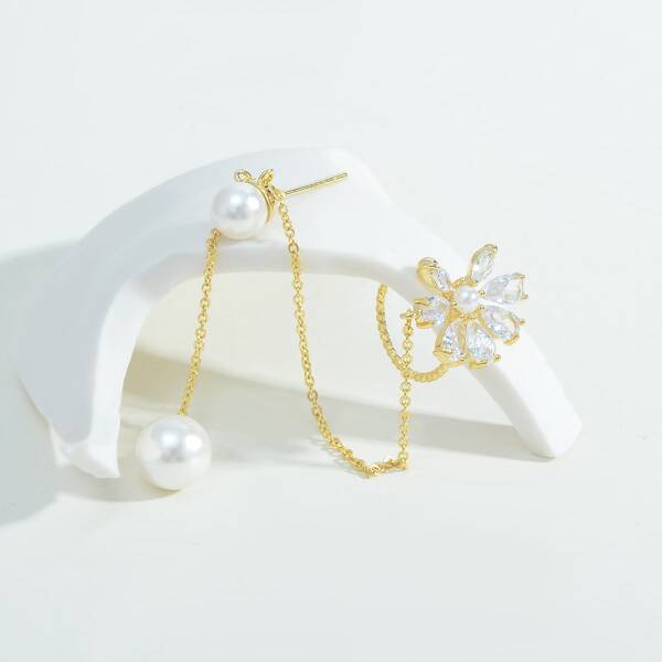 

1pc 14K Gold Plated Zircon Decor Earring