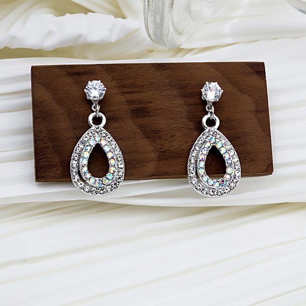 

Rhinestone Decor Drop Earrings, Silver