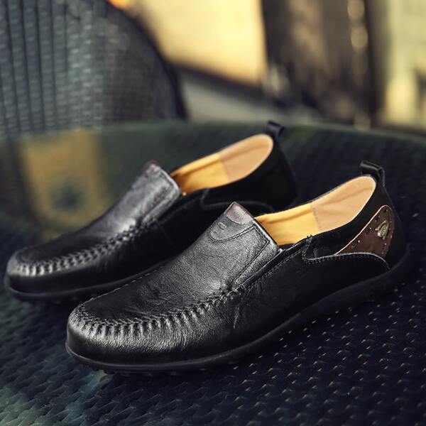 Men Stitch Detail Loafers, Black