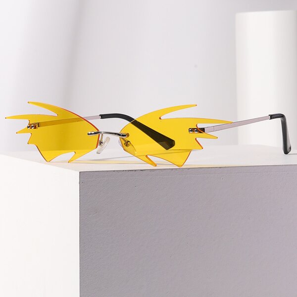 

Structured Rimless Sunglasses