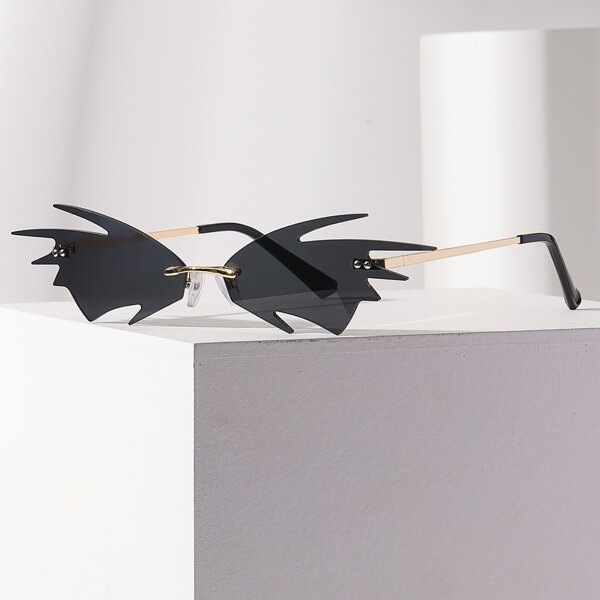 

Structured Rimless Sunglasses