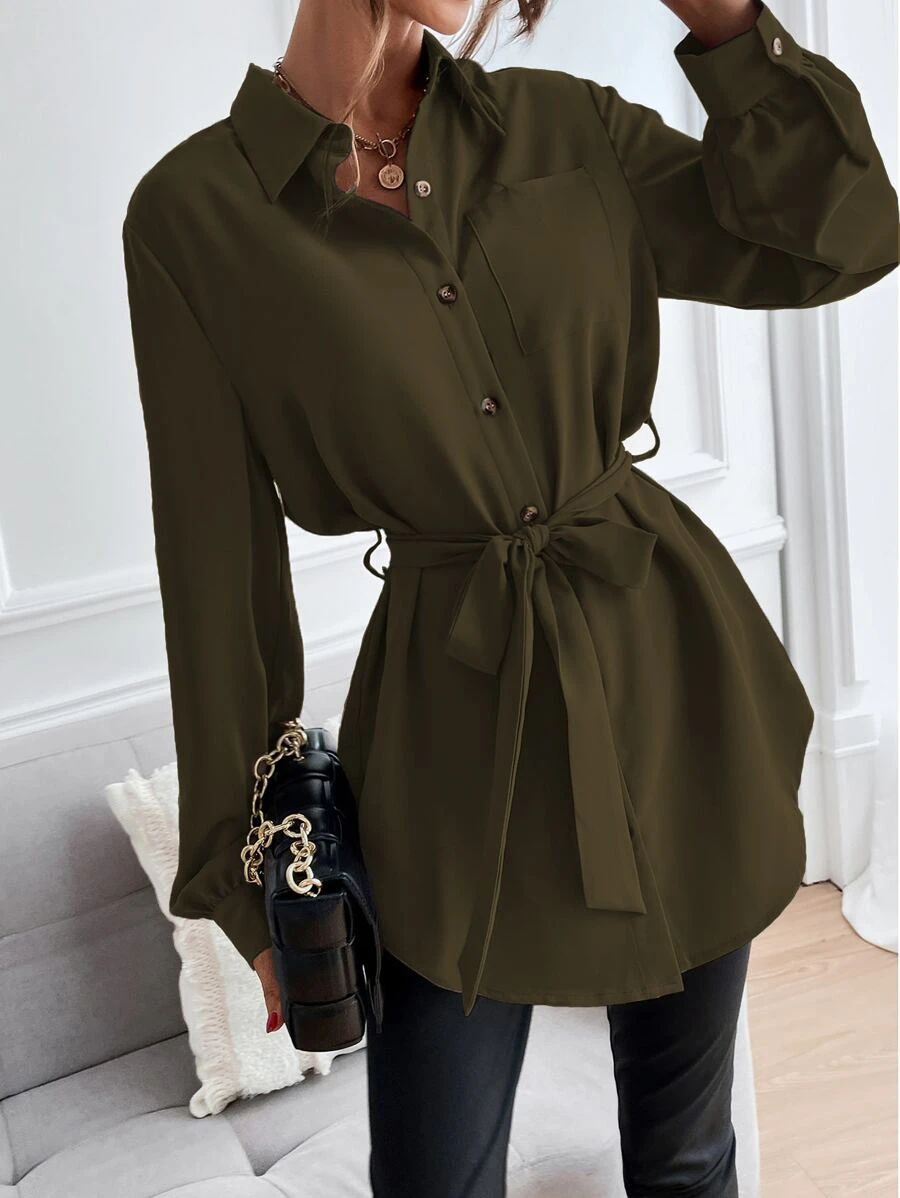 SHEIN LUNE Camisa unicolor con botón delantero con cinturón - Verde militar - Ver 1