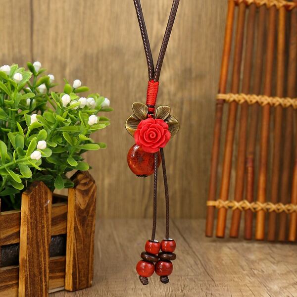 

Flower Decor Necklace, Red