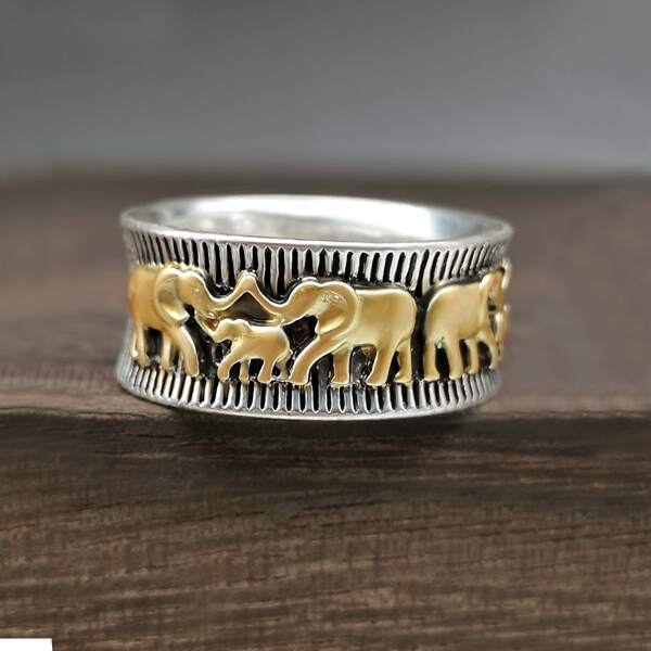 

Elephant Decor Ring, Silver