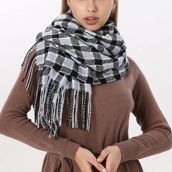 

Fringe Hem Plaid Scarf, Multicolor