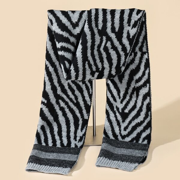 

Zebra Stripe Print Scarf, Multicolor