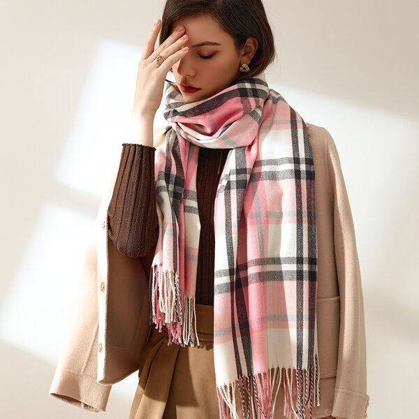 

Fringe Hem Plaid Scarf, Multicolor
