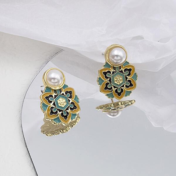 

Faux Pearl Decor Flower Earrings, Multicolor