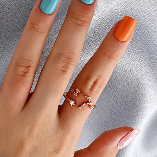 

Zircon Detail Ring, Gold