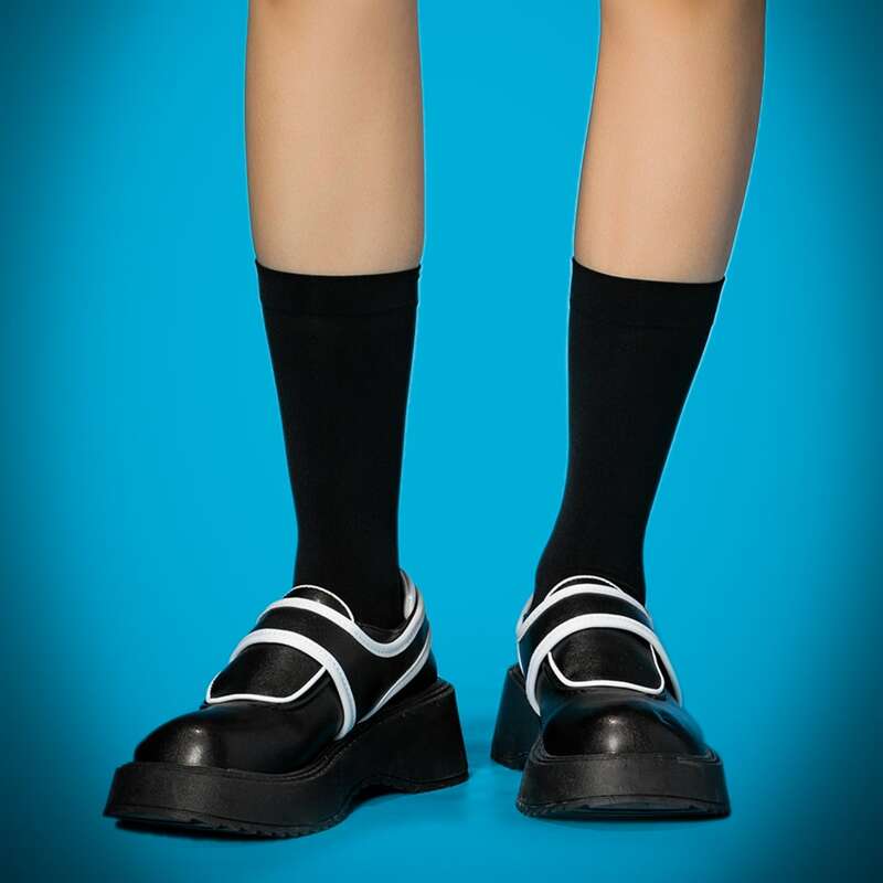 

Minimalist Platform Boots, Black