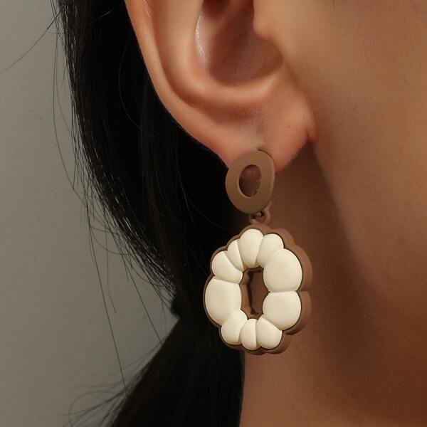 

Flower Design Drop Earrings, Multicolor
