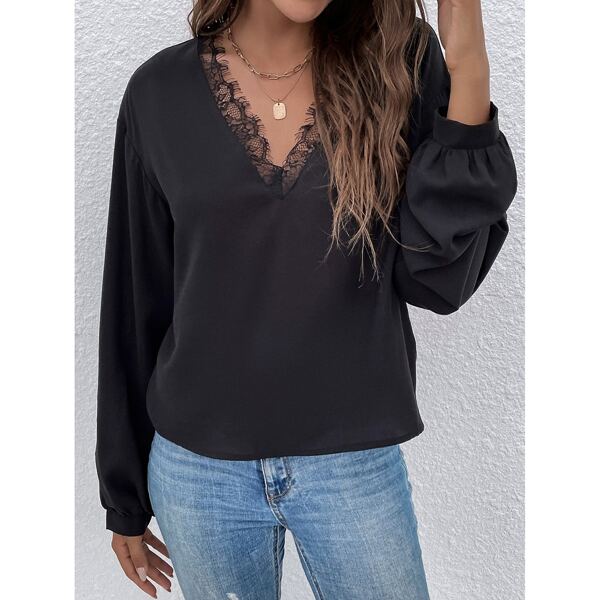 

Eyelash Lace Trim Tee, Black