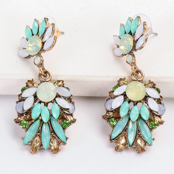 

Rhinestone Decor Drop Earrings, Multicolor