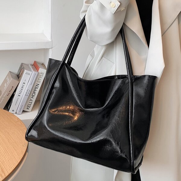 

Minimalist Snap Button Large Capacity Tote Bag, Black
